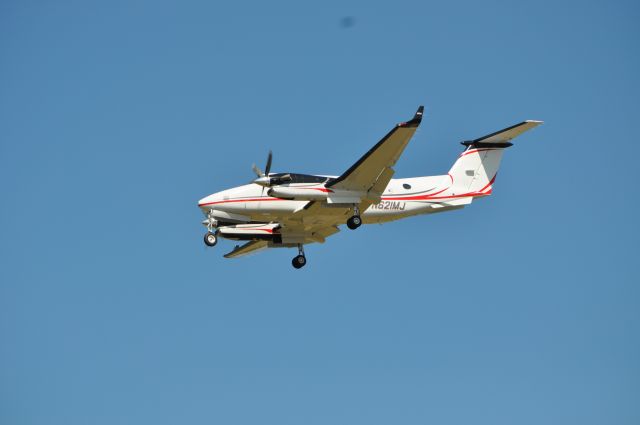 Beechcraft Super King Air 200 (N621MJ)