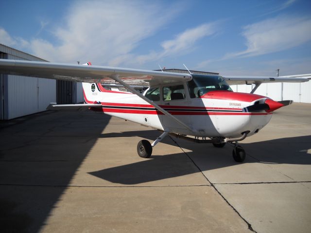 Cessna Skyhawk (N65295)