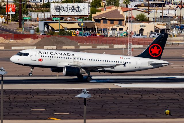 Airbus A320 (C-FZQS) - Air Canada A320 landing at PHX on 11/15/22. Taken with a Canon 850D and Tamron 70-200 G2 lens.