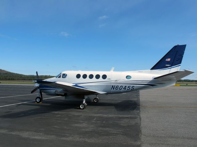 Beechcraft King Air 100 (N6045S)