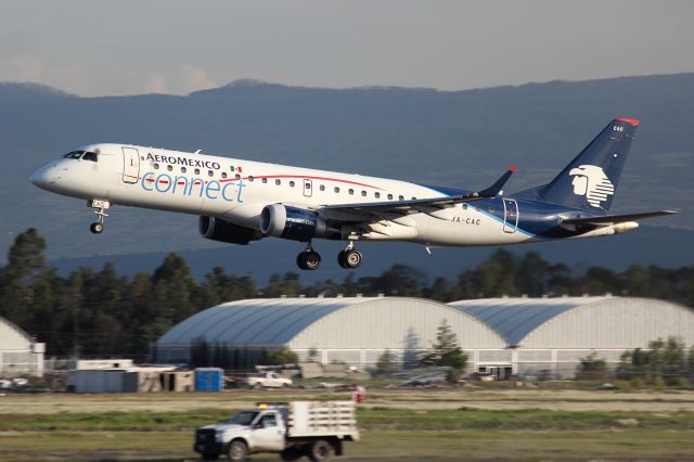 Embraer ERJ-190 (XA-CAC) - Aeromexico Connect!