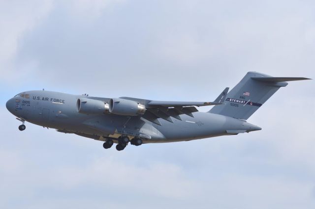 Boeing Globemaster III (95-0105) - Polo 89 Heavy from the 105th AW NY Air Guard 