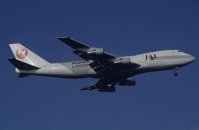 Boeing 747-200 (JA811J) - Final Approach to Narita Intl Airport Rwy34L on 1998/07/18