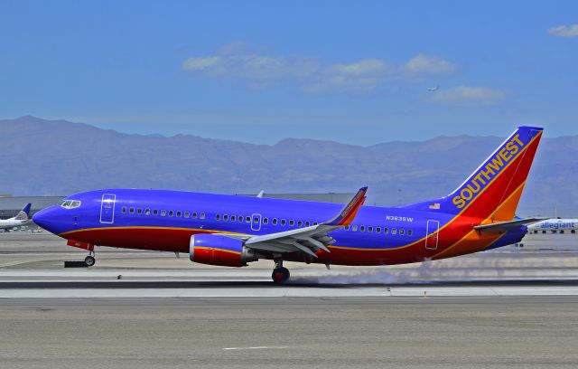 BOEING 737-300 (N363SW) - N363SW Southwest Airlines 1993 Boeing 737-3H4 (cn 26574/2429) -  Las Vegas - McCarran International (LAS / KLAS) USA - Nevada, April 19, 2011 Photo: Tomás Del Coro