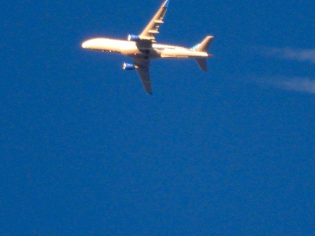Embraer 175 (N621UX) - SKW5892br /GSP-DENbr /11/25/2024