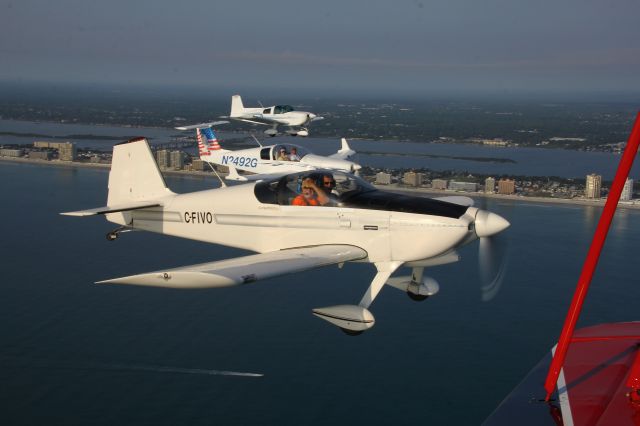 Vans RV-6 (C-FIVO)