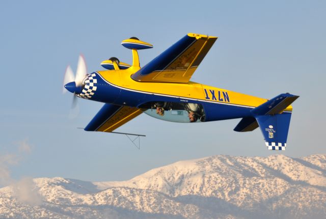 EXTRA EA-300 (N7XT) - Enjoying the view near Mt. Baldy