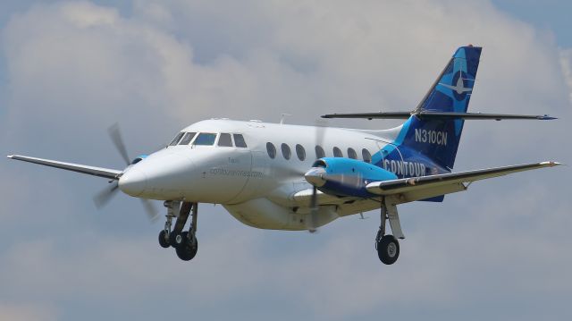 British Aerospace Jetstream 31 (N310CN) - Volunteer 310 on approach to runway 19, making a pit stop at M54.