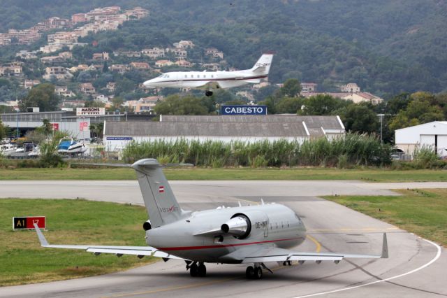 Canadair Challenger (OE-INY)