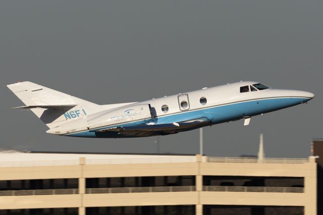 Dassault Falcon 10 (N6FJ)