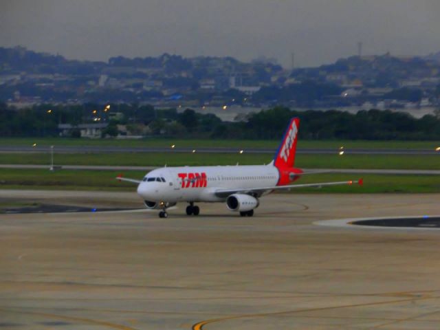 Airbus A320 —