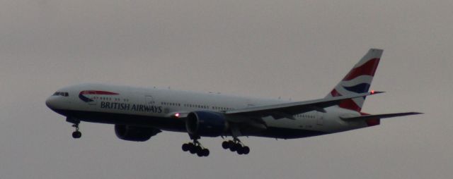 Boeing 777-200 (G-VIID) - BA 67 landing in a cloudy evening today from London Heathrow Airport. Taken in South Jersey.