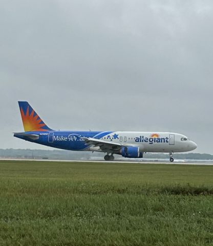 Airbus A320 (N218NV) - Make a wish livery! 8/17/23.