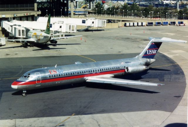 McDonnell Douglas DC-9-30 (N991VJ) - US Air DC9-31 with an Eastwind B737-200 in back on 04/11/98.