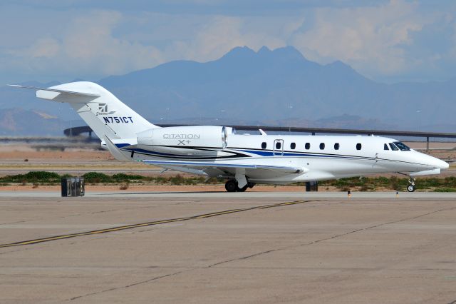 Cessna Citation X (N751CT)