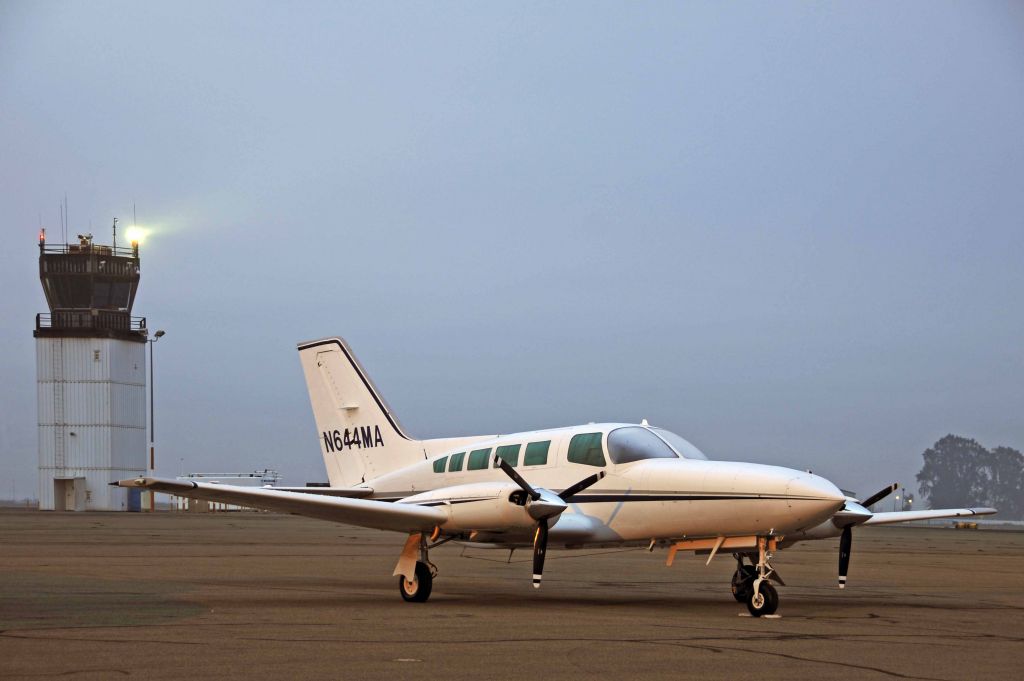 Cessna 402 (N644MA)
