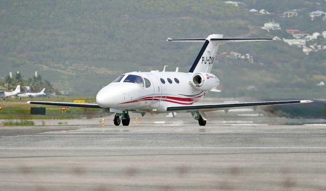 Cessna Citation Mustang (PJ-DOM)