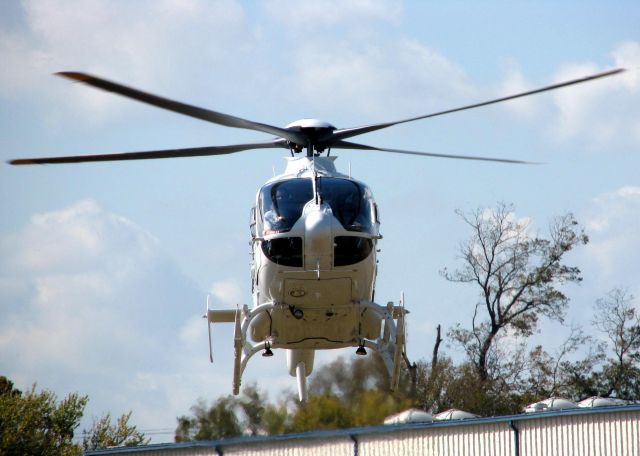 Eurocopter EC-635 (N459MT) - Landing at Metro Aviation / Downtown Shreveport.