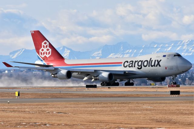 Boeing 747-400 (LX-KCL) - Cargolux Airlines International Boeing 747-4HAF(ER) departing YYC on Nov 23.