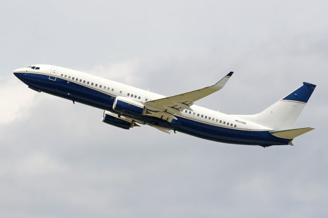 Boeing 737-800 (N522NR)