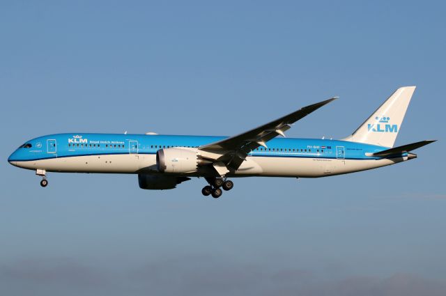 Boeing 787-9 Dreamliner (PH-BHF)