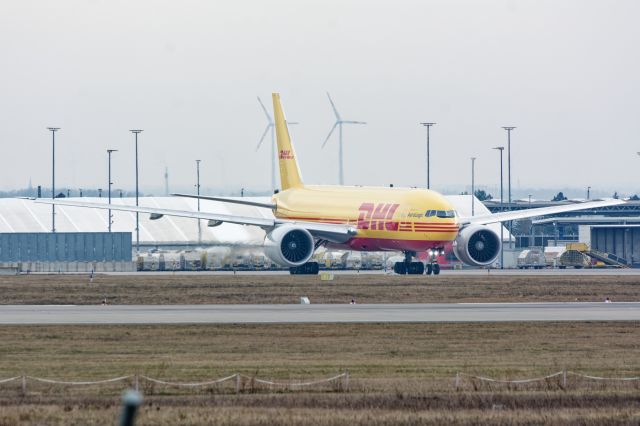 BOEING 777-200LR (D-AALP)