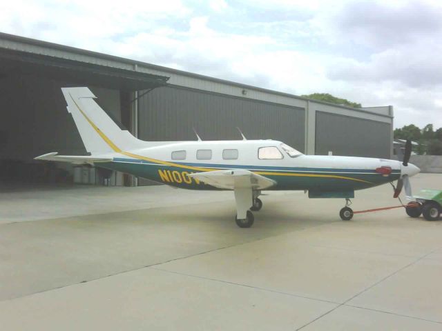 Piper Malibu Mirage (N100VK)