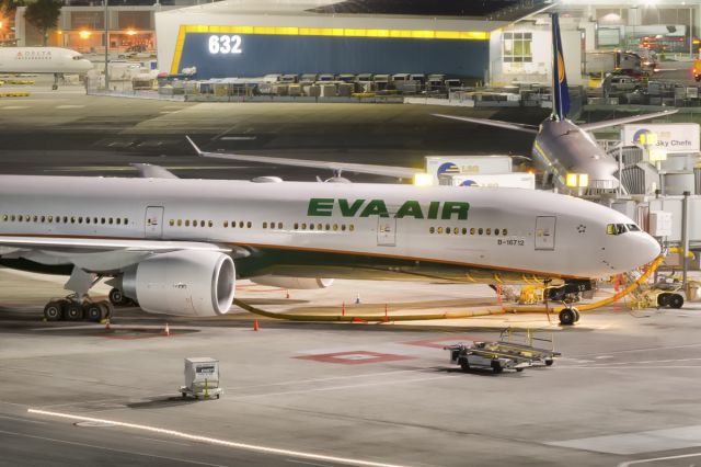 BOEING 777-300 (B-16712) - 22nd March, 2016