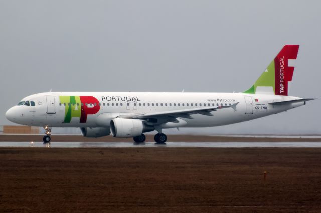 Airbus A320 (CS-TNQ) - This photo was taken under heavy rain and bad weather conditions.