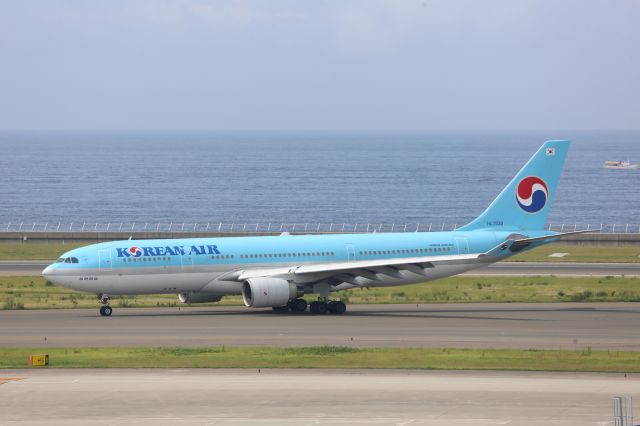 Airbus A330-200 (HL7539)