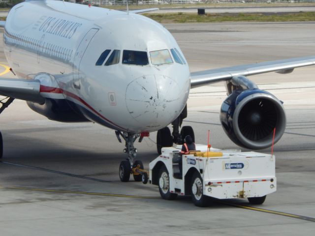 Airbus A319 (N704US)