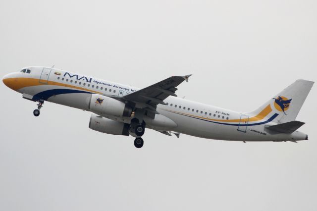 Airbus A320 (XY-AGM)