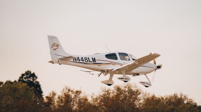 Cirrus SR-22 (N448LM) - Inverness airport, 2/24/23.