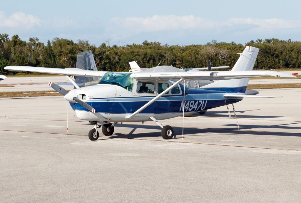 Cessna Centurion (N4947U)