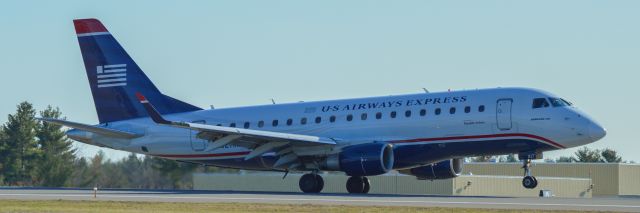 Embraer 170/175 (N827MD) - Shot with a Nikon D3200 w/ Nikkor 70-300mmbr /Best viewed in Full Size