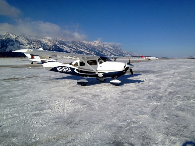 Cessna 206 Stationair (N516RA) - Jackson Wy. Grand Tetons in the background