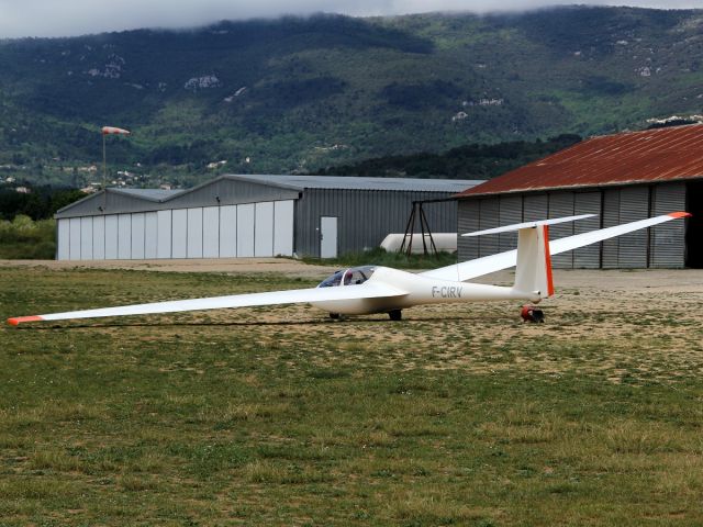 F-CIRV — - 12 mai 2016 - Aérodrome de Fayence Tourettes