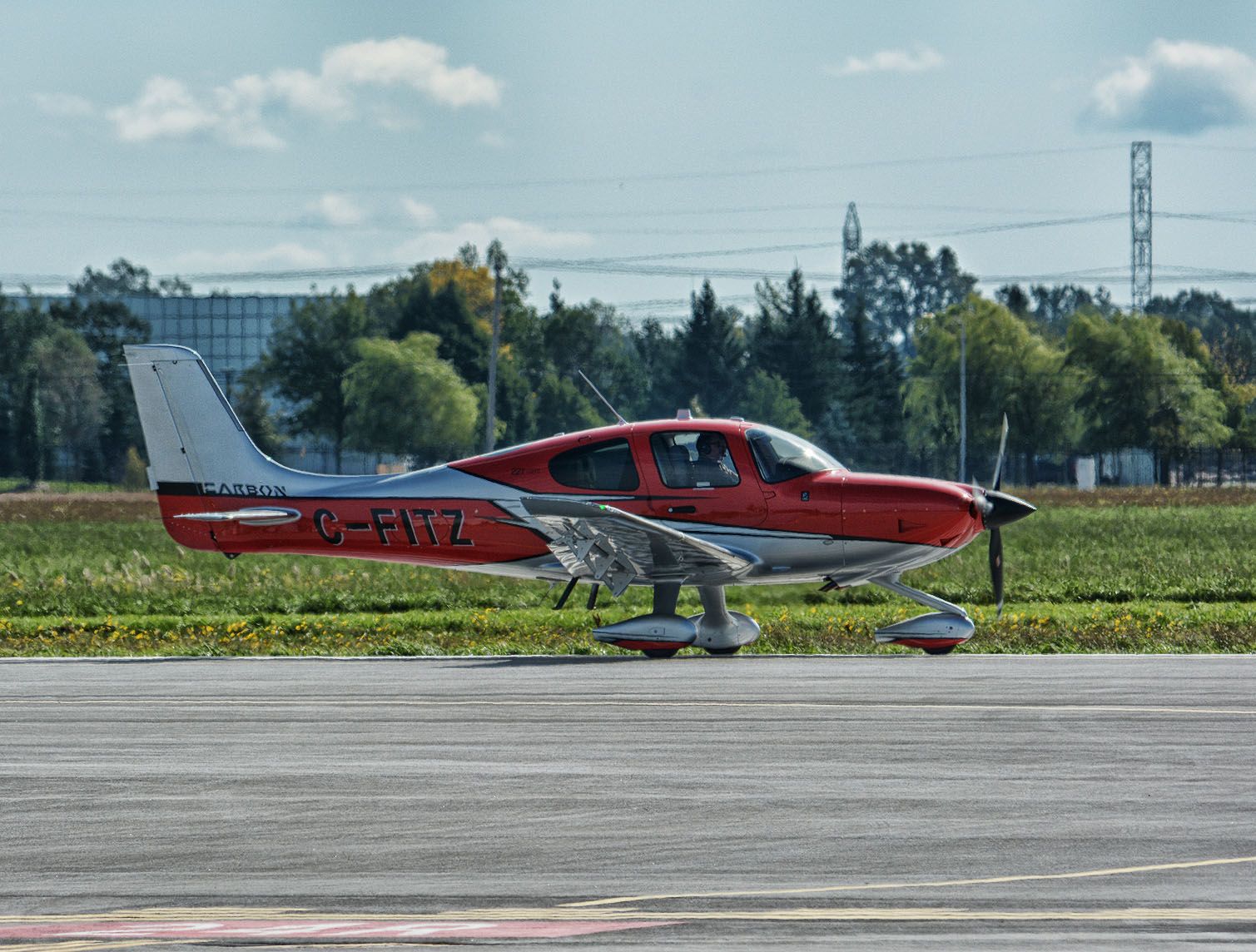 Cirrus SR22 Turbo (C-FITZ) - C-FITZ