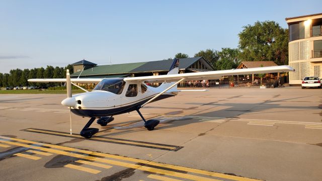 STODDARD-HAMILTON Glasair (N8960Z) - Stearman Field