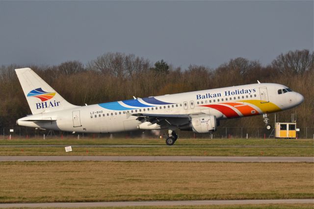 Airbus A320 (LZ-BHD)