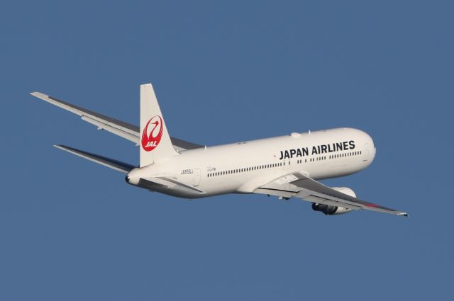 BOEING 767-300 (JA656J) - October 08, 2023:HKD-HND.