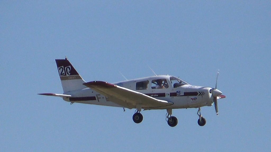 Piper Cherokee (F-GHDD) - TAJP Livery