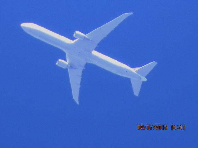 BOEING 767-400 (N66057) - United flight 1882 from Manchester to El Paso over Southeastern Kansas at 32,000 feet.