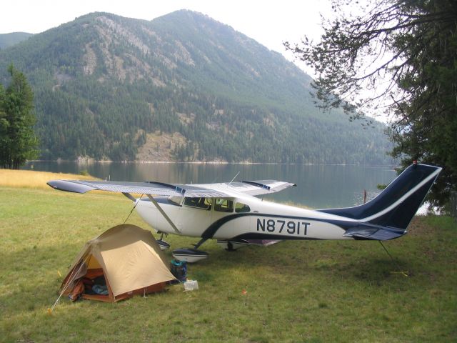 Cessna Skylane (N8791T)