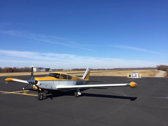 Piper PA-24 Comanche (N6898P) - Fuel stop at Sand Springs, OK