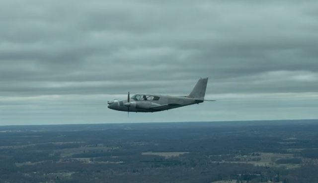 Piper PA-30 Twin Comanche (N7371Y)