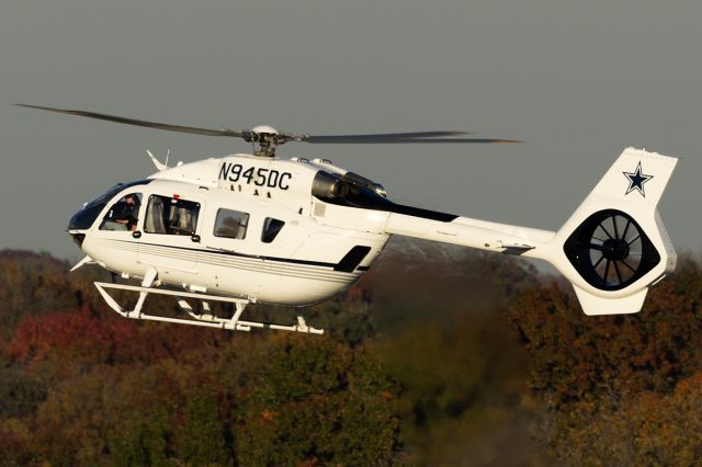 KAWASAKI EC-145 (N945DC)