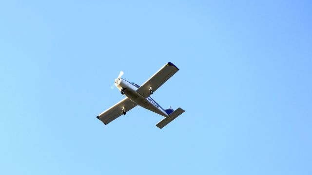 Beechcraft Sundowner (N2422M)