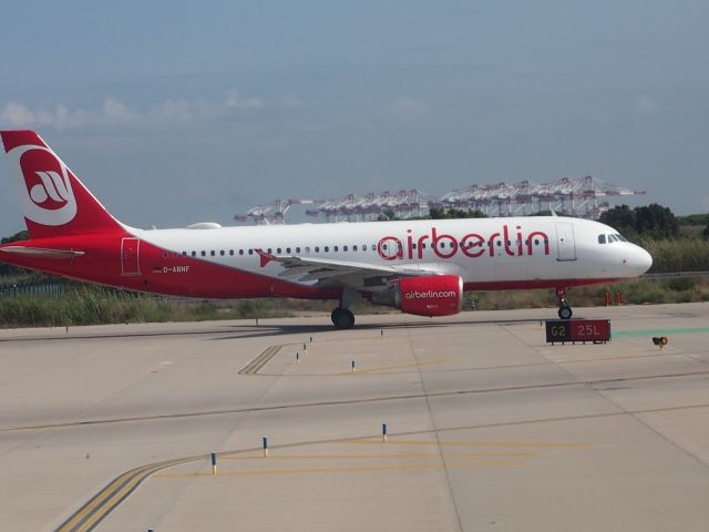 Airbus A320 (D-ABNF)