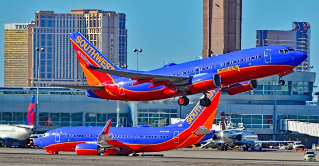 Boeing 737-700 (N246LV) - N246LV Southwest Airlines 2006 Boeing 737-7H4 cn 32507 - Las Vegas - McCarran International Airport (LAS / KLAS)br /USA - Nevada September 19, 2014br / Photo: Tomás Del Coro